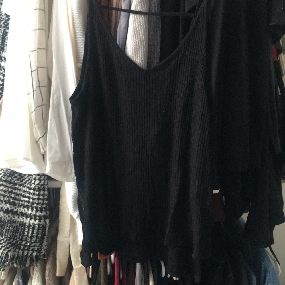 Express Ribbed Open-Back Tank - Picture 3 of 4